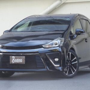 2015 Toyota Prius Alpha black gasoline used car Japan export