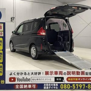 2021 Honda Freed Plus black gasoline used car Japan export
