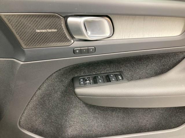 Ref:AUX-22837520 VOLVO XC40 2025 13 Ref:AUX-22837520 VOLVO XC40 2025 - Image 13