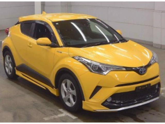 Ref:AUX-22841726 TOYOTA C-HR 2017 1 2017 Toyota C-Hr yellow gasoline used car Japan export