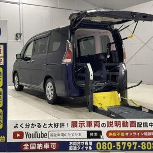 2019 Nissan Serena blue hybrid used car Japan export