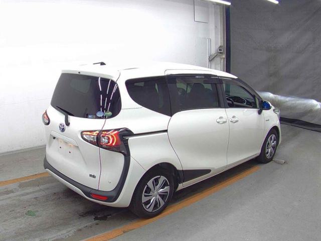 Ref:AUX-22845813 TOYOTA SIENTA 2019 2 Ref:AUX-22845813 TOYOTA SIENTA 2019 - Image 2