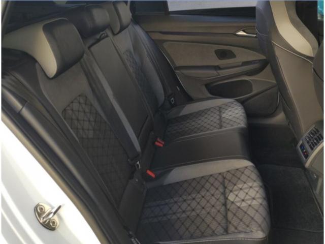 Ref:AUX-22849599 VOLKSWAGEN GOLF VARIANT 2023 4 Ref:AUX-22849599 VOLKSWAGEN GOLF VARIANT 2023 - Image 4