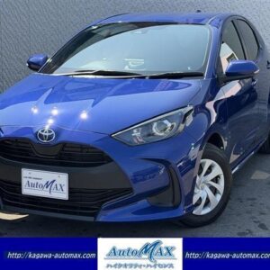 2021 Toyota Yaris blue gasoline used car Japan export