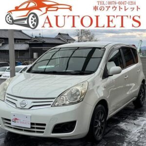 2009 Nissan Note pearl gasoline used car Japan export