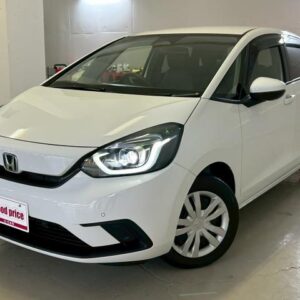 2020 Honda Fit white hybrid used car Japan export