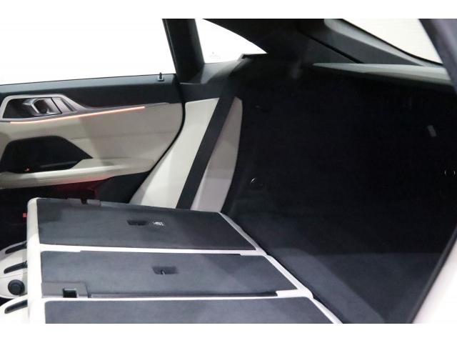 Ref:AUX-22851403 BMW ALPINA B4 2022 12 Ref:AUX-22851403 BMW ALPINA B4 2022 - Image 12