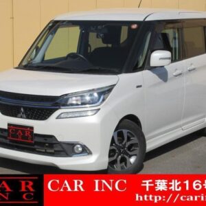 2018 Mitsubishi Delica D:2 pearl hybrid used car Japan export