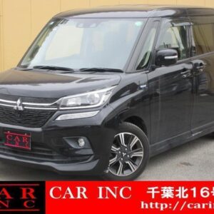 2020 Mitsubishi Delica D:2 black hybrid used car Japan export
