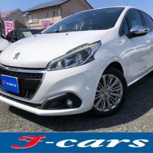 2017 Peugeot 208 white gasoline used car Japan export