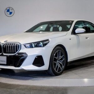 2024 Bmw 5 Series white hybrid used car Japan export