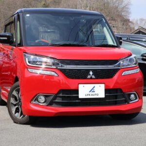 2017 Mitsubishi Delica D:2 red gasoline used car Japan export