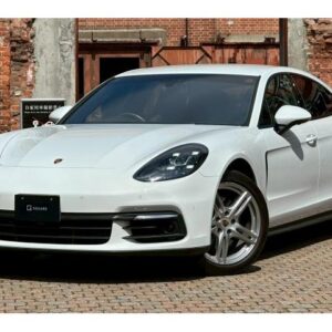 2018 Porsche Panamera white gasoline used car Japan export