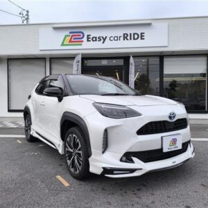 2021 Toyota Yaris Cross pearl gasoline used car Japan export
