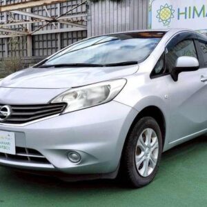 2013 Nissan Note silver gasoline used car Japan export