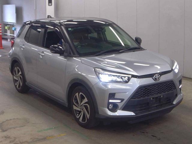 Ref:AUX-22865374 TOYOTA RAIZE 2021 1 2021 Toyota Raize silver gasoline used car Japan export