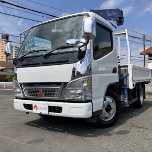 2004 Mitsubishi Fuso Canter white diesel used car Japan export