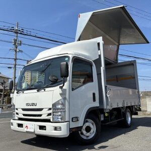 2019 Isuzu Elf Truck white diesel used car Japan export