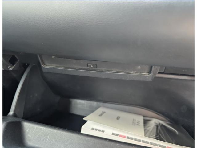 Ref:AUX-22869543 TOYOTA NOAH 2022 10 Ref:AUX-22869543 TOYOTA NOAH 2022 - Image 10