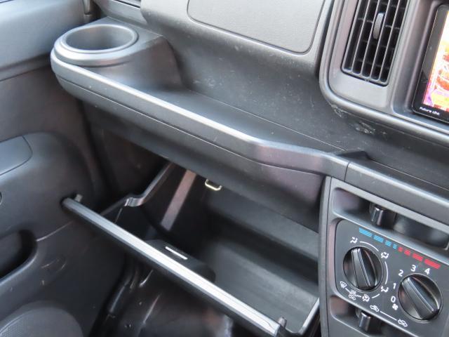 Ref:AUX-22871306 DAIHATSU HIJET CARGO 2017 17 Ref:AUX-22871306 DAIHATSU HIJET CARGO 2017 - Image 17