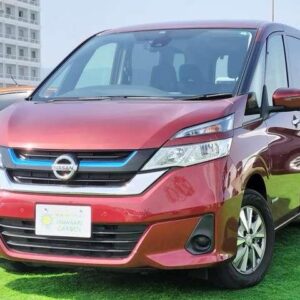 2019 Nissan Serena red hybrid used car Japan export
