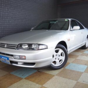 1995 Nissan Skyline silver gasoline used car Japan export
