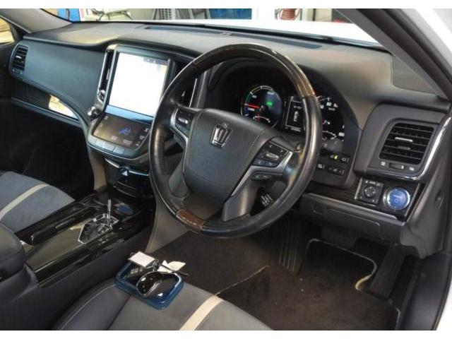 Ref:AUX-22876129 TOYOTA CROWN HYBRID 2017 5 Ref:AUX-22876129 TOYOTA CROWN HYBRID 2017 - Image 5