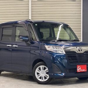 2019 Toyota Roomy blue gasoline used car Japan export