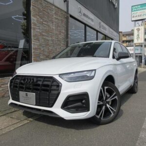 2023 Audi Q5 white diesel used car Japan export