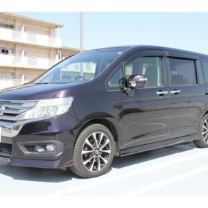 2013 Honda Stepwagon Spada purple gasoline used car Japan export