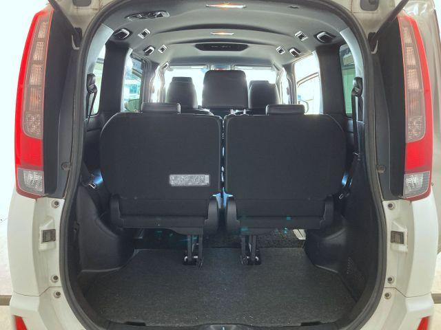 Ref:AUX-22882104 TOYOTA NOAH 2017 16 Ref:AUX-22882104 TOYOTA NOAH 2017 - Image 16