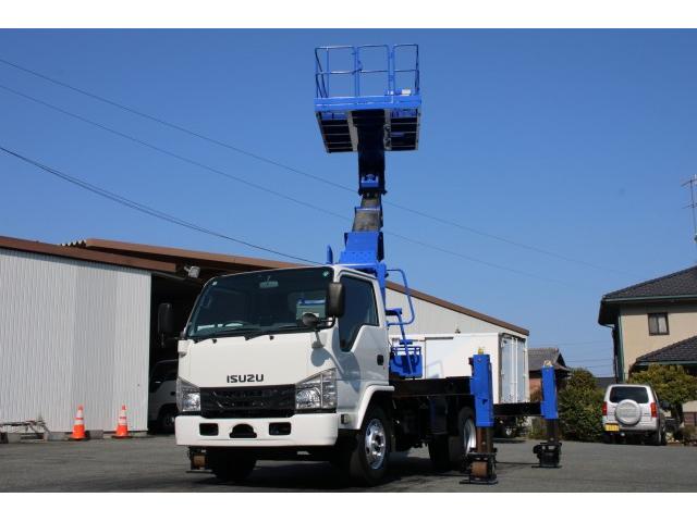 Ref:AUX-22882137 ISUZU ELF TRUCK 2016 1 2016 Isuzu Elf Truck white diesel used car Japan export