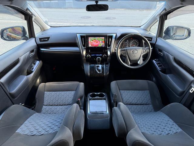 Ref:AUX-22882175 TOYOTA VELLFIRE 2017 6 Ref:AUX-22882175 TOYOTA VELLFIRE 2017 - Image 6