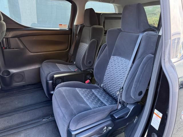 Ref:AUX-22882175 TOYOTA VELLFIRE 2017 7 Ref:AUX-22882175 TOYOTA VELLFIRE 2017 - Image 7