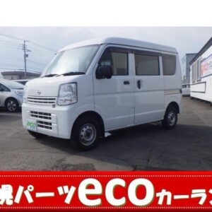 2021 Nissan Nv100Clipper Van white gasoline used car Japan export