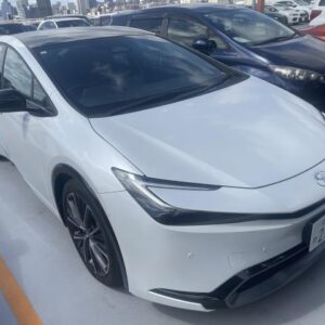 2024 Toyota Prius pearl hybrid used car Japan export