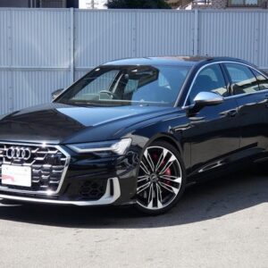 2025 Audi S6 black gasoline used car Japan export