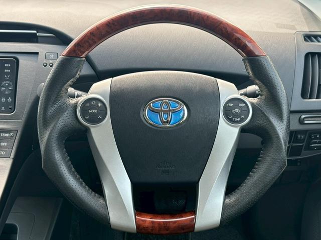 Ref:AUX-22895736 TOYOTA PRIUS 2011 5 Ref:AUX-22895736 TOYOTA PRIUS 2011 - Image 5