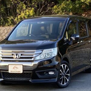 2014 Honda Stepwagon Spada black gasoline used car Japan export