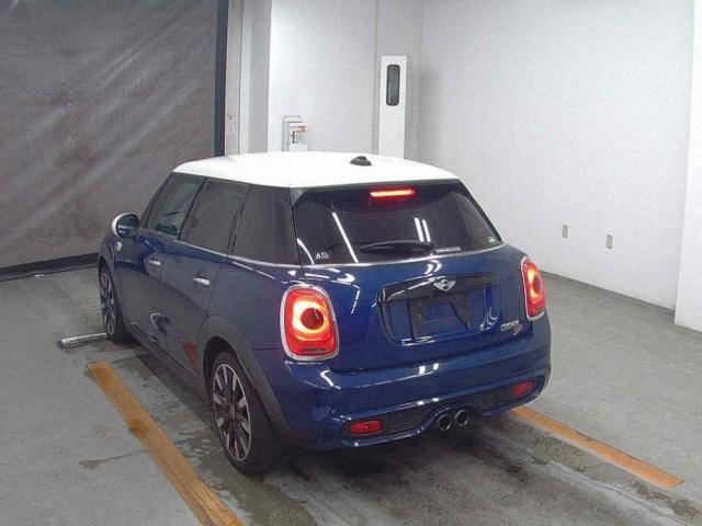 Ref:AUX-22896349 MINI MINI 2017 2 Ref:AUX-22896349 MINI MINI 2017 - Image 2