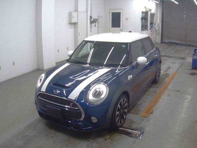 Ref:AUX-22896349 MINI MINI 2017 1 2017 Mini Mini blue diesel used car Japan export