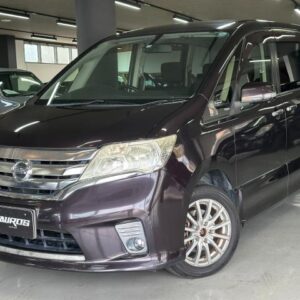 2011 Nissan Serena purple gasoline used car Japan export
