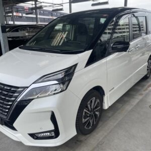 2021 Nissan Serena pearl hybrid used car Japan export