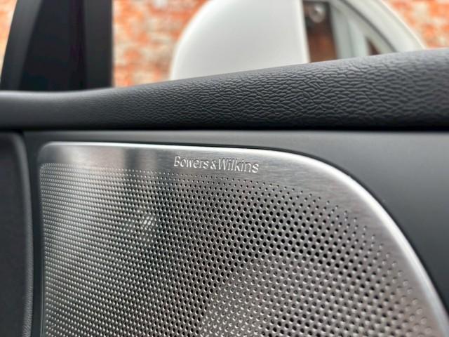 Ref:AUX-22899042 VOLVO V60 2025 2 Ref:AUX-22899042 VOLVO V60 2025 - Image 2