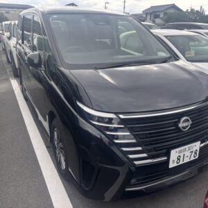 2024 Nissan Serena black hybrid used car Japan export