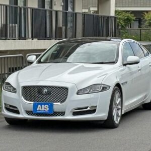 2018 Jaguar Xj white gasoline used car Japan export