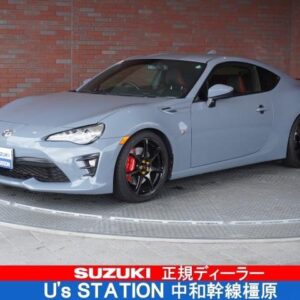 2017 Toyota 86 gray gasoline used car Japan export