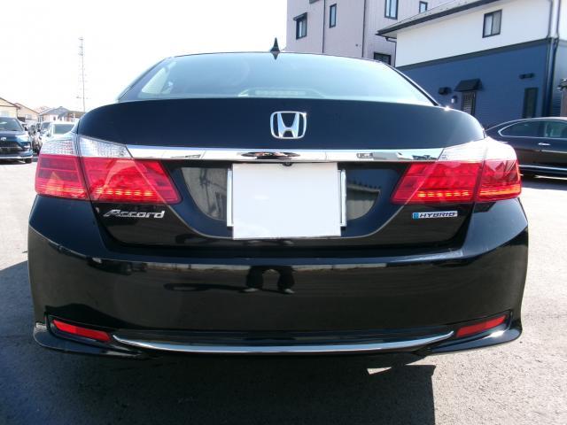 Ref:AUX-22902015 HONDA ACCORD HYBRID 2015 12 Ref:AUX-22902015 HONDA ACCORD HYBRID 2015 - Image 12