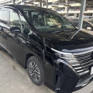2024 Nissan Serena black hybrid used car Japan export