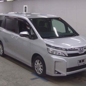 2019 Toyota Voxy silver gasoline used car Japan export